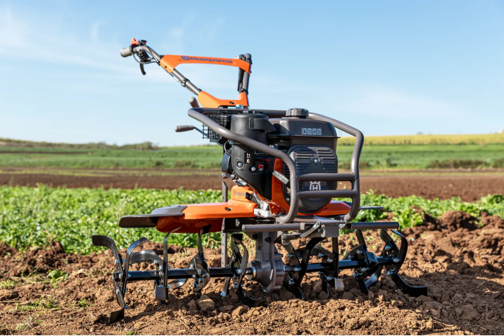 Купити Мотоблок культиватор Husqvarna TF 440 (9705927-01). Офіційний магазин Хускварна Україна, фірмова гарантія з доставкою по Украіні