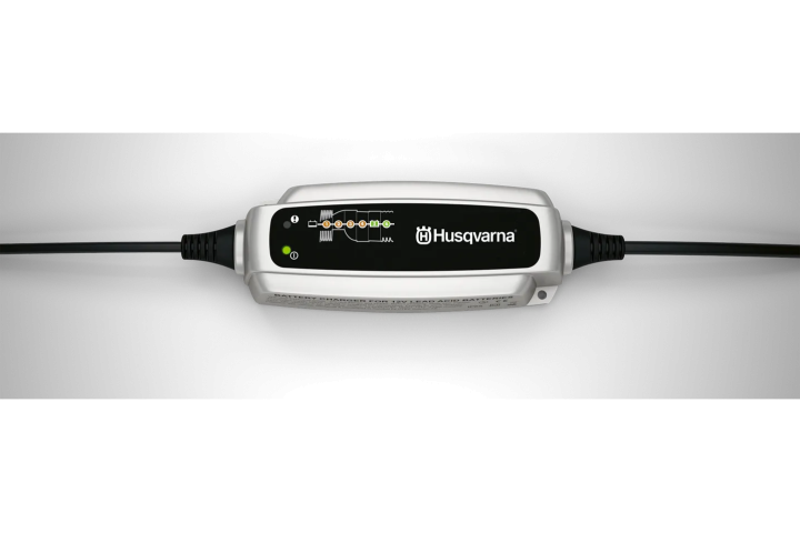 Купити Зарядний пристрій Husqvarna ВС 0.8 12V (5794501-01). Офіційний магазин Хускварна Україна, фірмова гарантія з доставкою по Украіні