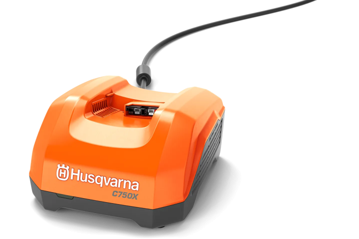 Купити Зарядний пристрій Husqvarna 40-C750X (9707172-01). Офіційний магазин Хускварна Україна, фірмова гарантія з доставкою по Украіні