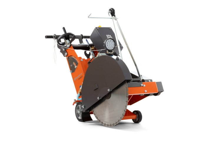 Купити Нарізувач швів Husqvarna FS 600 E (9704929-02). Офіційний магазин Хускварна Україна, фірмова гарантія з доставкою по Украіні