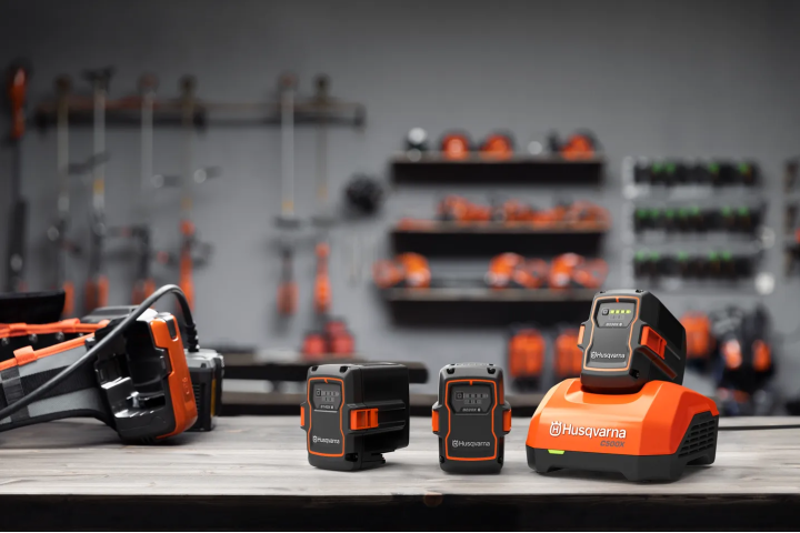 Купити Акумулятор Husqvarna 40-B330X PRO, 36 B, 9 Аг (9706077‑01). Офіційний магазин Хускварна Україна, фірмова гарантія з доставкою по Украіні
