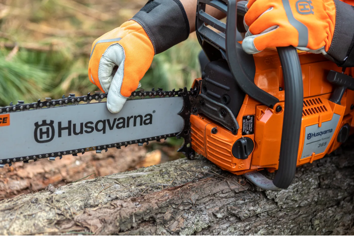 Купить Бензопила Husqvarna 365 (9707185-18). Официальный магазин Хускварна Украина, фирменная гарантия с доставкой по Украине.