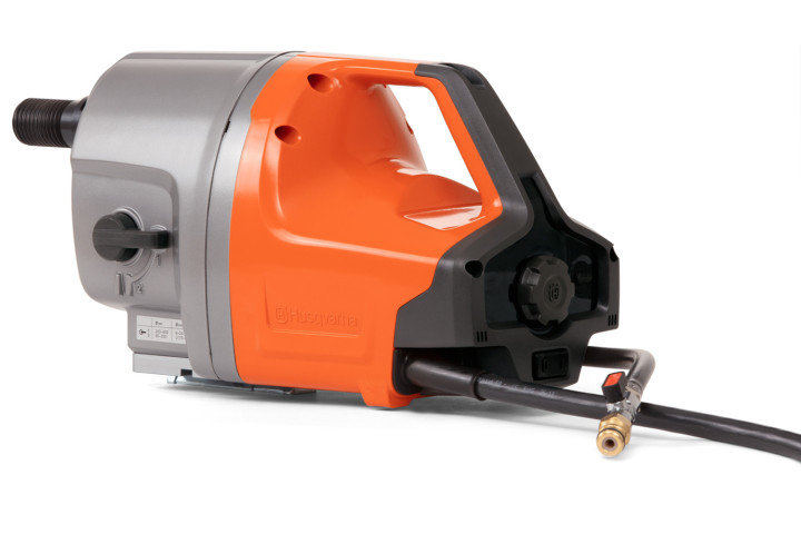 Купити Дриль бурильний Husqvarna DM 700 (9704494-01). Офіційний магазин Хускварна Україна, фірмова гарантія з доставкою по Украіні