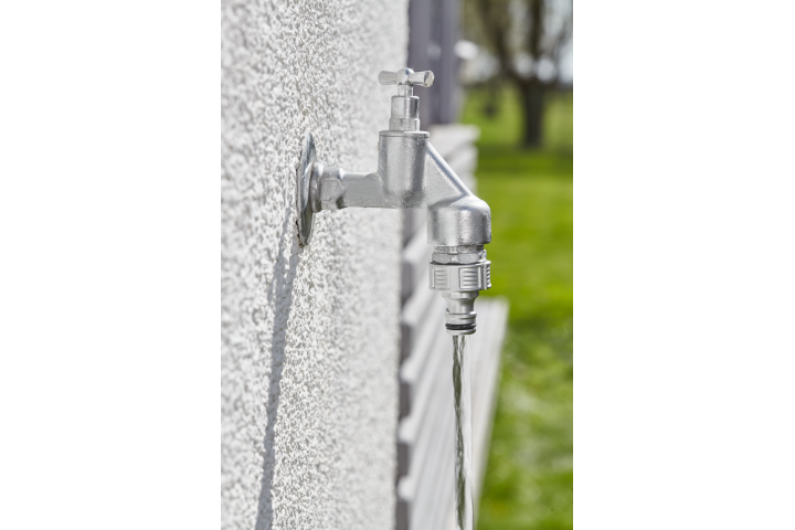 Купити Штуцер Gardena Premium металевий різьбовий 21 мм (G 1/2") (18240-20.000.00). Офіційний магазин Хускварна Україна, фірмова гарантія з доставкою по Украіні