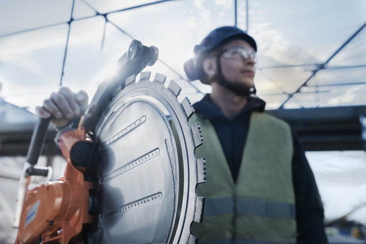 Купити Електроріз Husqvarna K 7000 (9704496-01). Офіційний магазин Хускварна Україна, фірмова гарантія з доставкою по Украіні