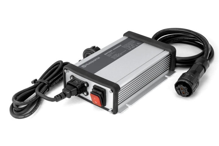 Купити Зарядний пристрій Husqvarna. PS300C (5375480-01). Офіційний магазин Хускварна Україна, фірмова гарантія з доставкою по Украіні