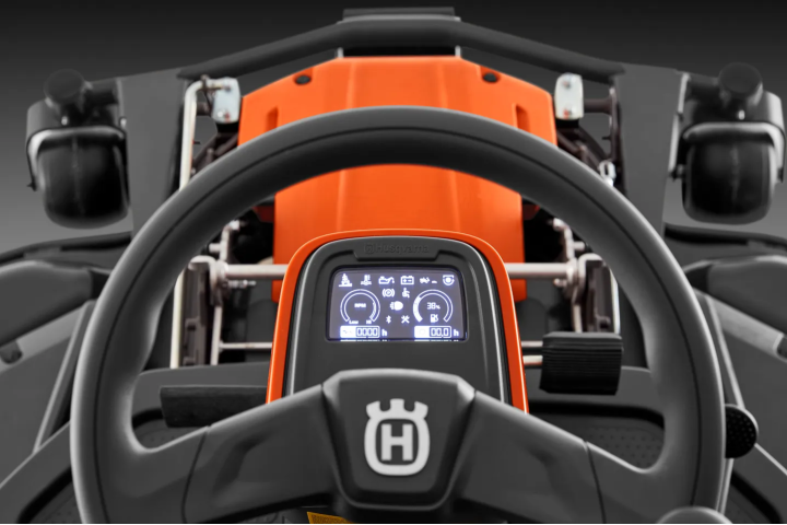 Купити Райдер Husqvarna R 420TsX AWD (9676484-01). Офіційний магазин Хускварна Україна, фірмова гарантія з доставкою по Украіні