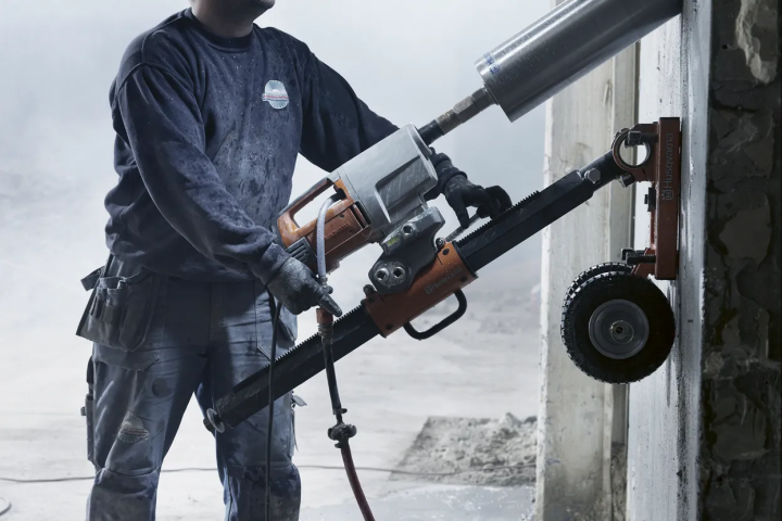 Купити Дриль бурильний Husqvarna DM280 1-1/4'' (9665541-01). Офіційний магазин Хускварна Україна, фірмова гарантія з доставкою по Украіні