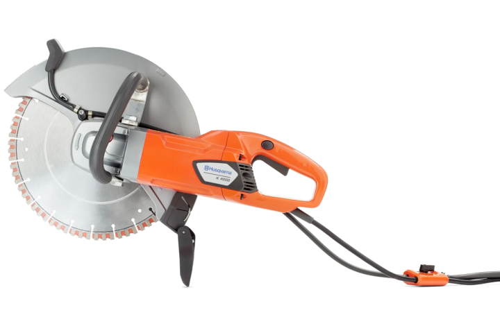 Купити Електроріз Husqvarna K4000 Wet (мокрий різ) 14"/350мм 1" 9670798-01. Офіційний магазин Хускварна Україна, фірмова гарантія з доставкою по Украіні