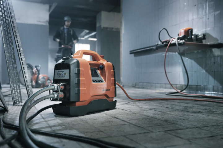 Купити Перетворювач частоти Husqvarna PP220 (водяне охолодження). Офіційний магазин Хускварна Україна, фірмова гарантія з доставкою по Украіні