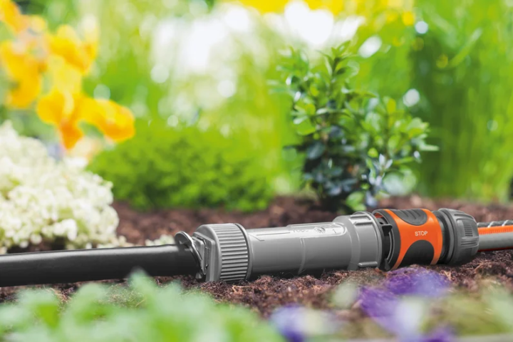 Купити Майстер-блок Gardena Micro-Drip-System 1000 для зниження тиску (01355-20.000.00). Офіційний магазин Хускварна Україна, фірмова гарантія з доставкою по Украіні
