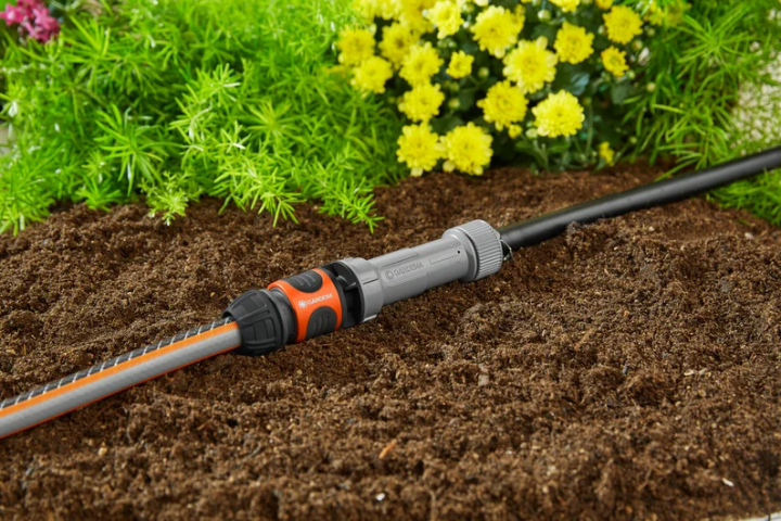 Купити Майстер-блок Gardena Micro-Drip-System 1000 для зниження тиску (01355-20.000.00). Офіційний магазин Хускварна Україна, фірмова гарантія з доставкою по Украіні