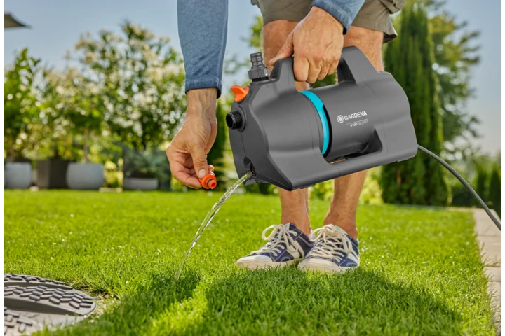 Купити Насос Gardena 4100 садовий Silent (09050-20.000.00). Офіційний магазин Хускварна Україна, фірмова гарантія з доставкою по Украіні