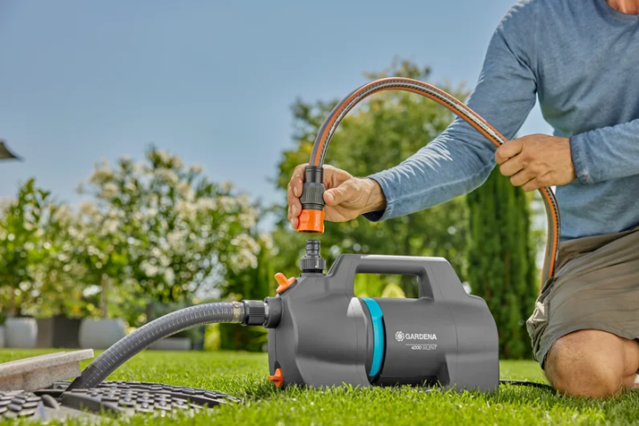 Купити Насос Gardena 4200 садовий Silent (09054-20.000.00). Офіційний магазин Хускварна Україна, фірмова гарантія з доставкою по Украіні