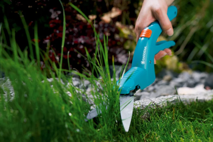 Купити Ножиці для трави Gardena Classic (08730-20.000.00). Офіційний магазин Хускварна Україна, фірмова гарантія з доставкою по Украіні