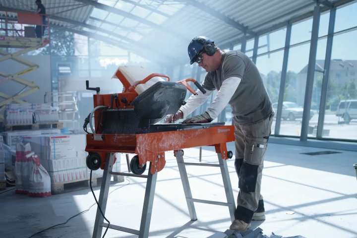 Купити Плиткоріз Husqvarna TS400F 16"/400мм 1" +GS50S+ (9651481-01). Офіційний магазин Хускварна Україна, фірмова гарантія з доставкою по Украіні