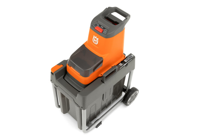 Купити Акумуляторний подрібнювач Husqvarna GS 340is (9707892-01). Офіційний магазин Хускварна Україна, фірмова гарантія з доставкою по Украіні