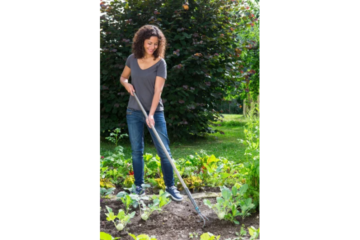 Купити Прополювач Gardena NatureLine, 9 см, три зубця (17108-20.000.00). Офіційний магазин Хускварна Україна, фірмова гарантія з доставкою по Украіні