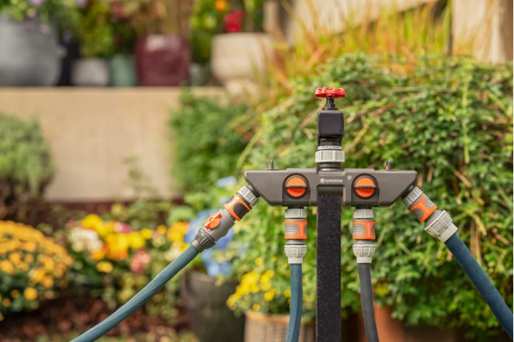 Купить Распределитель Gardena 4-канальный бесшумный G 3/4-1 (08194-20.000.00). Официальный магазин Хускварна Украина, фирменная гарантия с доставкой по Украине.