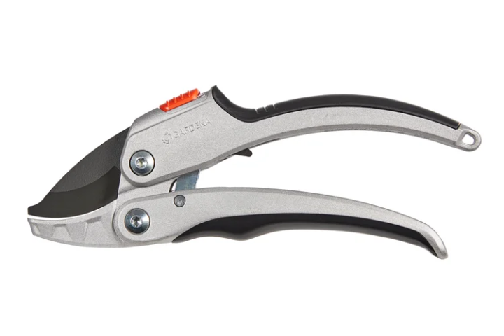 Купити Секатор Gardena SmartCut з ковадлом та храповим механізмом, 22 мм (08798-20.000.00). Офіційний магазин Хускварна Україна, фірмова гарантія з доставкою по Украіні