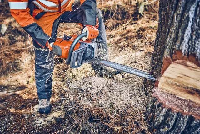 Можливість встановити довші шини Пили Husqvarna Україна. Фірмовий магазин Хускварна