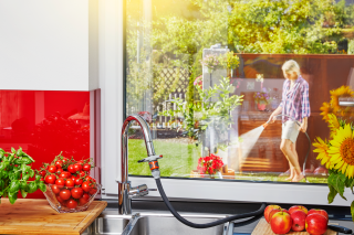Купити Штуцер з'єднувальний Gardena для кранів у внутрішніх приміщеннях (18210-20.000.00) Фірмовий інтернет магазин офіційного інструменту Гардена Україна в Ірпіні