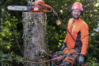 Купити Бензопила Husqvarna 545 II 9676906-35. Фірмовий інтернет магазин офіційного інструменту Хускварна Україна в Ірпені