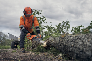 Купити Бензопила Husqvarna 540XP III (9705181-14) Фірмовий інтернет магазин офіційна садова техніка Хускварна Україна в Ірпіні