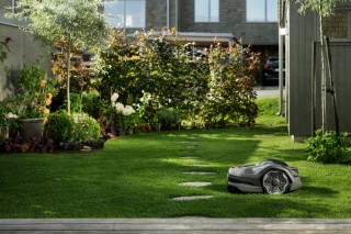 Купити Газонокосарка-робот Husqvarna AM 305E NERA (9708196-11) Офіційний інтернет магазин Хускварна Україна