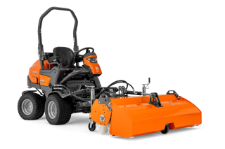 Купити Щітка активна з бункером Husqvarna 131 см до райдерів Р 500DX-ї серії (5471217-01) Офіційний інтернет магазин Хускварна Україна